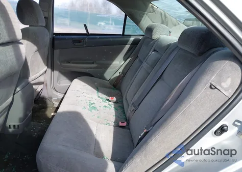 2002 Toyota Camry Le V6 z USA, uszkodzony, nr VIN 4T1BF30K32U020745